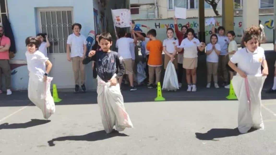 28 Mayıs Dünya Oyun Oynama Günü